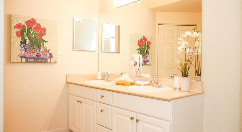 Lucaya Village by CND Holiday Homes