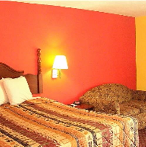 Отель Sunrise Inn - Brownsville