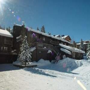 Апартаменты Ten Mile Haus by Copper Vacations