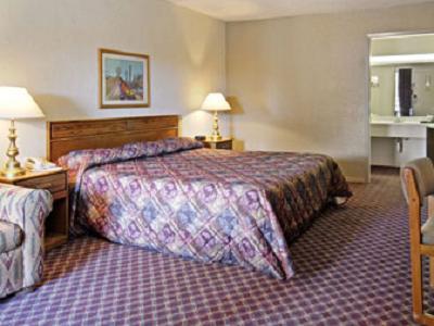 Отель Days Inn Sonora Devils River