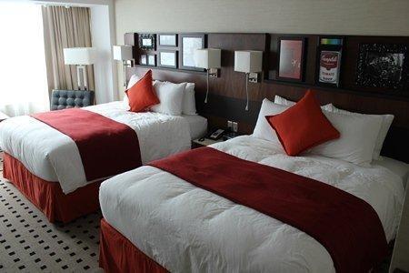 Отель Radisson Hotel Menomonee Falls