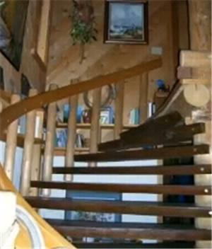 Отель A Teton Tree House