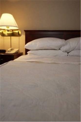 Отель Travel Inn Orange