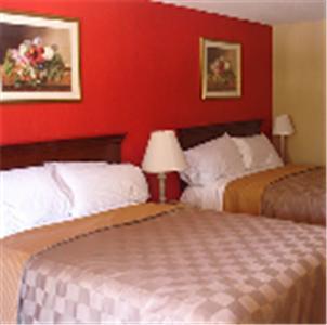 Отель Cambridge Inn & Suites Freeport