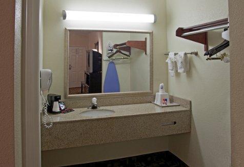 Отель Americas Best Value Inn Byhalia