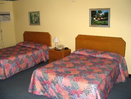 Отель Route 9 Budget Inn