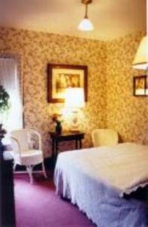 Отель The 1661 Inn and Hotel Manisses
