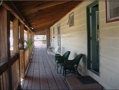 Отель Dawson House Lodge