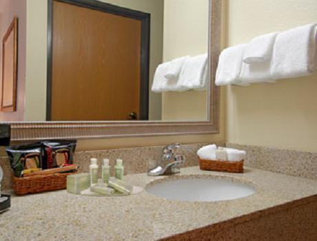 Baymont Inn and Suites Indianapolis