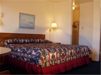 Отель Ebb Tide Lodge