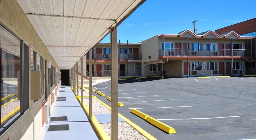 Отель Best Travel Inn Cedar City