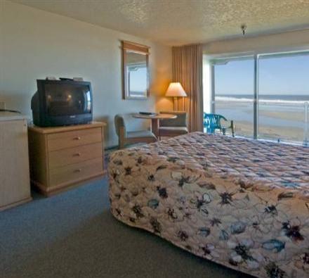 Отель Driftwood Shores Resort
