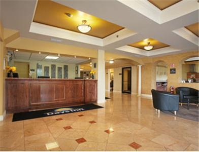 Отель Days Hotel Fishkill