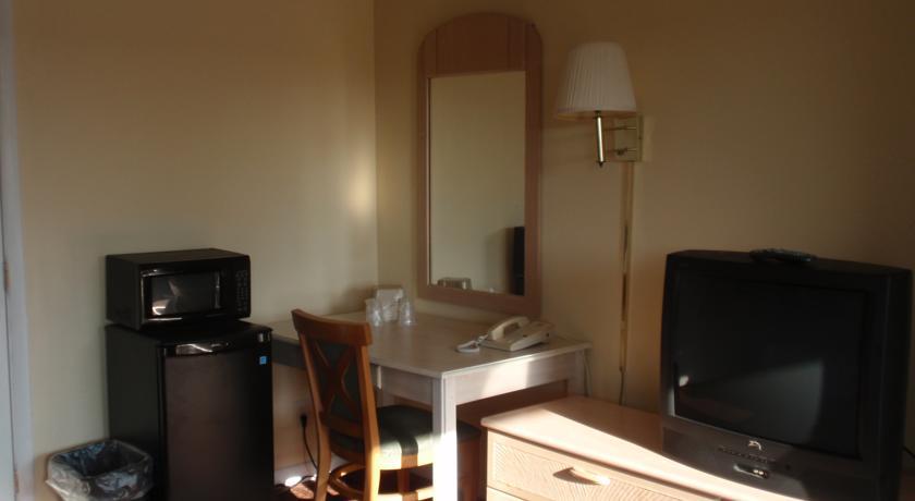 Отель Travelers Budget Inn - Pocomoke
