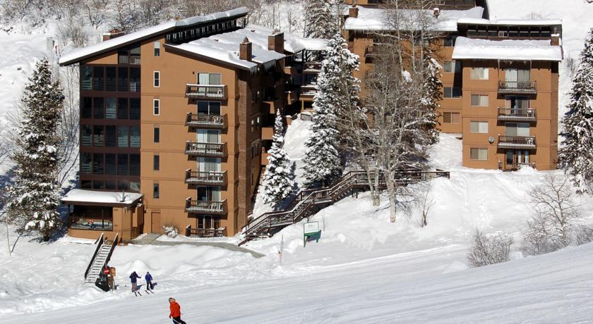 Апартаменты Storm Meadows East Slopeside