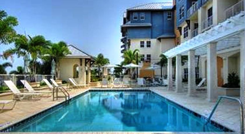 Отель Harborside Suites at Little Harbor
