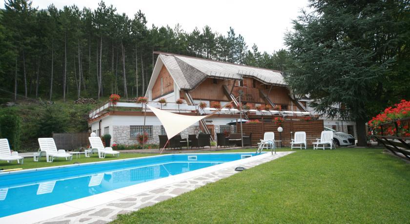 Отель Hotel Nido dell'Aquila