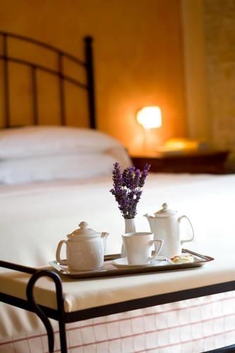 Отель Relais Montemarino
