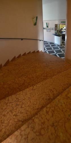 Отель Hotel Salus