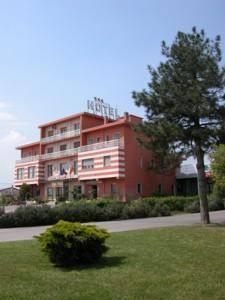 Отель Hotel Paradise