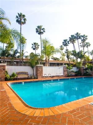 Отель Best Western Plus Carriage Inn