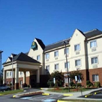 Отель La Quinta Inn Richmond South
