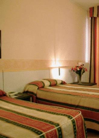 Отель Hotel Novara Expo
