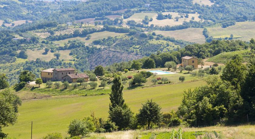 Отель Agriturismo Tenuta Di Biscina