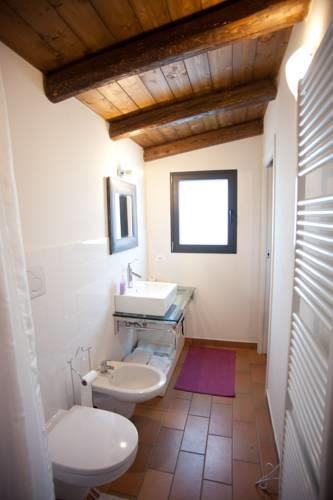 Отель Azienda Agrituristica Santissima Trinità