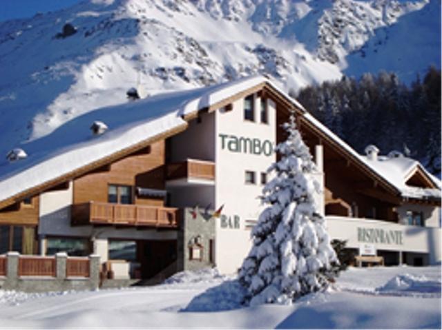 Отель Hotel Tambò