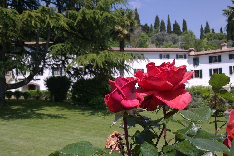 Апартаменты Holiday Home Mandarino Caprino Veronese