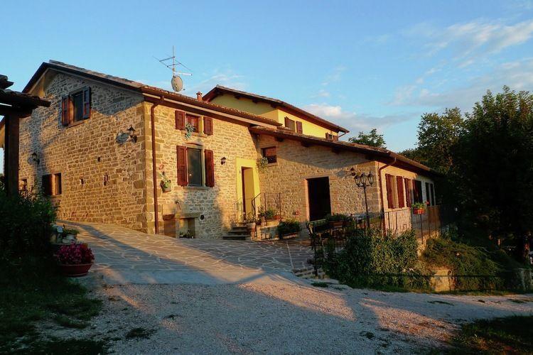 Отель Holiday Home Il Papavero Apecchio