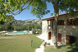 Отель Holiday Home Orzo Apecchio
