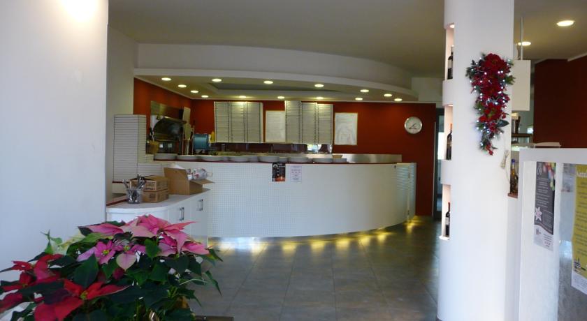 Отель Albergo Borgonovo