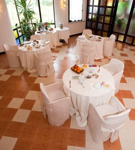 Отель Park Hotel Ristorante Le Magnolie