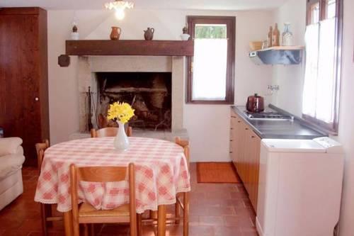 Отель Holiday Home Valleverde Uno Va' Euganeo