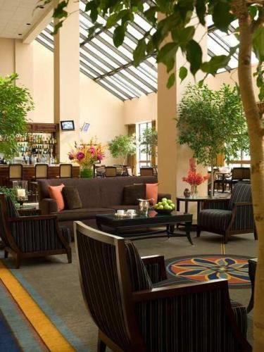 Отель Embassy Suites Santa Clara - Silicon Valley