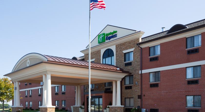 Отель Holiday Inn Express Hotels & Suites Sheboygan-Kohler (I-43)