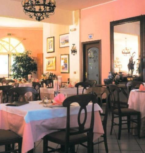 Отель Hotel Le Vigne