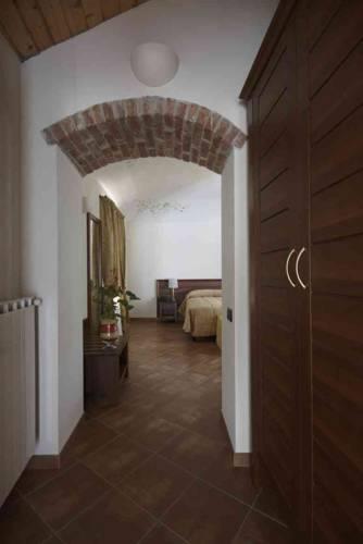 Отель Cascina Domina