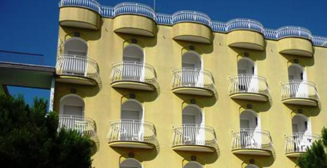 Отель Hotel Corallo