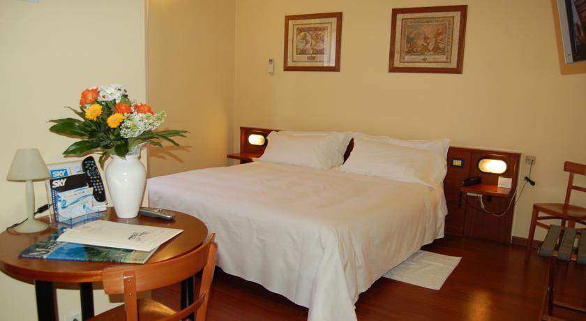 Отель Hotel Mariani