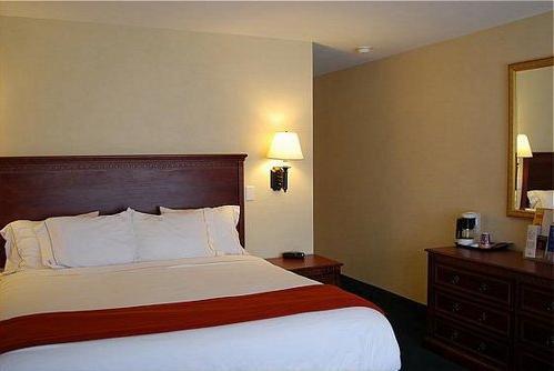 Отель Holiday Inn Express South Burlington
