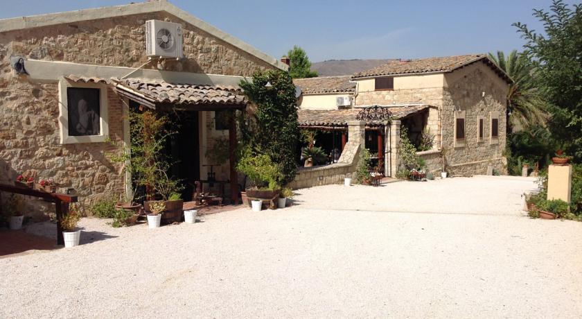 Отель Agriturismo Casalicchio