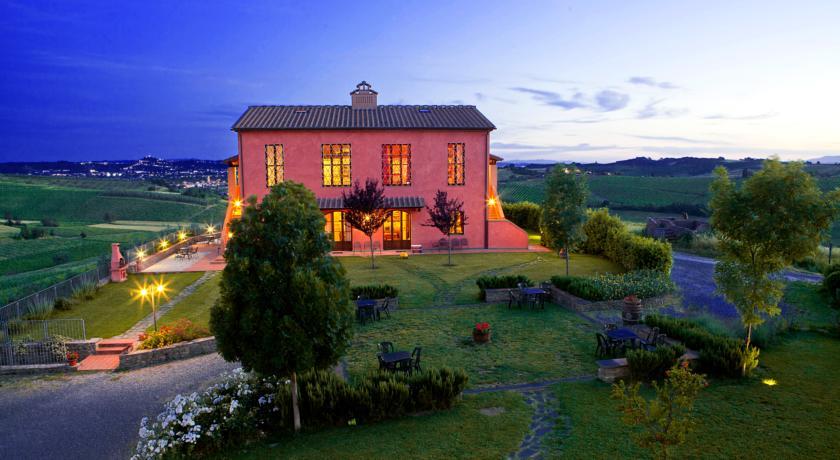 Отель Agriturismo Borgo Vigna Vecchia