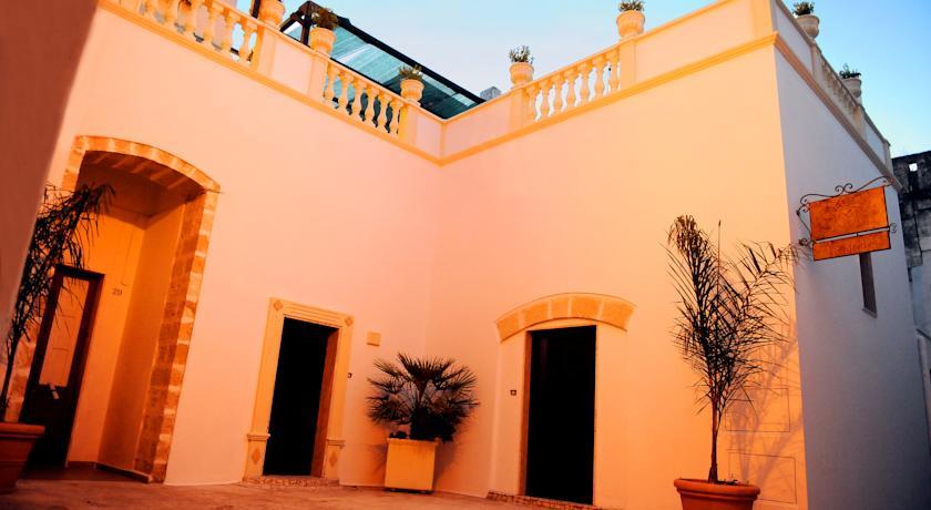 Апартаменты Exedra Holiday House