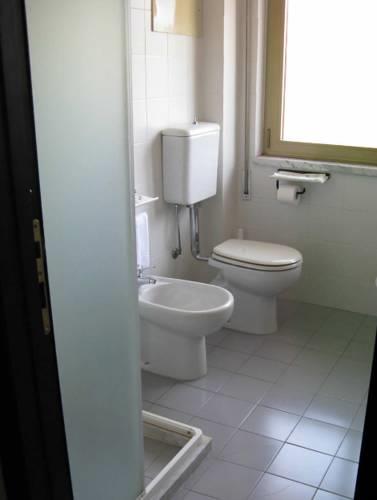 Отель Hotel Gina