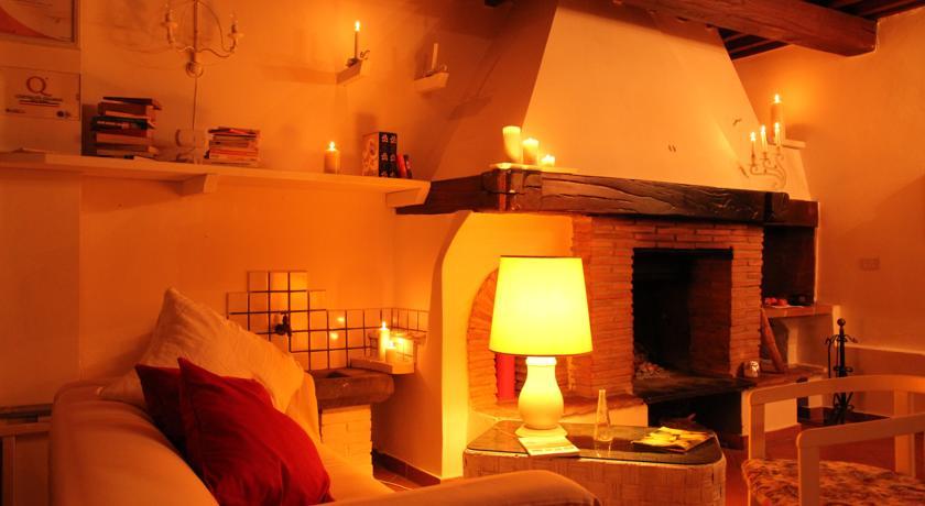 Отель Agriturismo Gli Arancini
