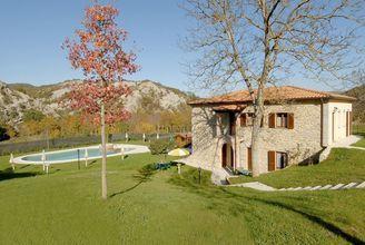Апартаменты Holiday Home Rosa Rossa Apecchio