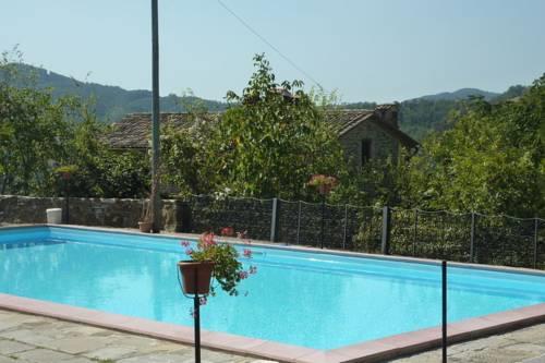 Апартаменты Holiday Home Varo Apecchio
